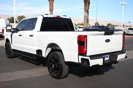 OXFORD WHITE 2024 Ford F-250 XL