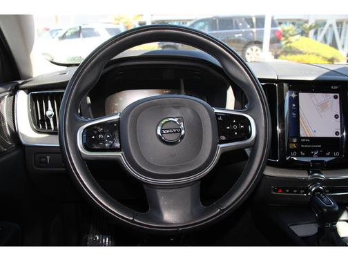 2020 Volvo XC60 T5 INSCRIPTION
