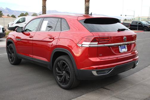 2023 Volkswagen Atlas Cross Sport 2.0T SE W/ TECHNOLOGY