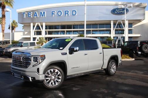 2024 GMC Sierra 1500 DENALI