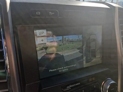 SHADOW BLACK 2018 Ford F-250 PLATINUM