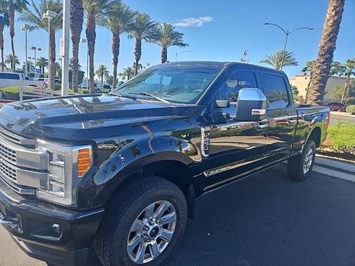 SHADOW BLACK 2018 Ford F-250 PLATINUM