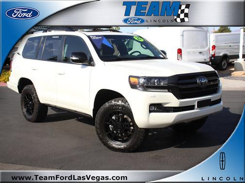 2020 Toyota Land Cruiser HERITAGE EDITION
