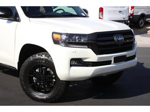 2020 Toyota Land Cruiser HERITAGE EDITION