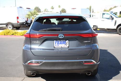Coastal Gray Metallic 2024 Toyota Venza LIMITED