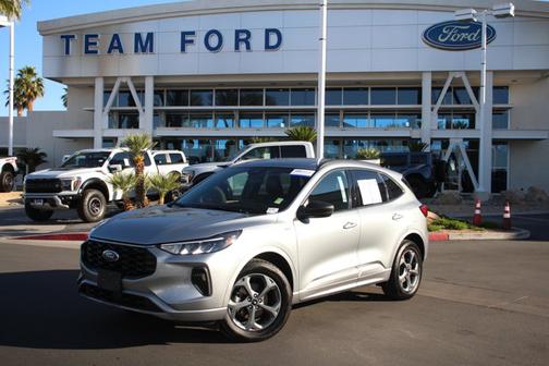 ICONIC SILVER METALLIC 2023 Ford Escape ST-LINE