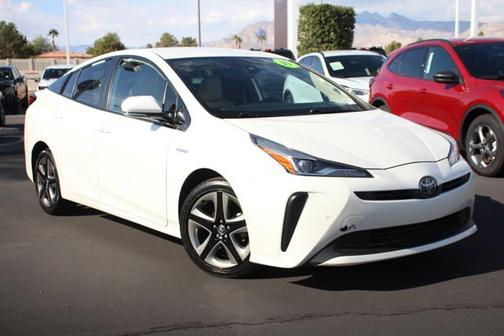 2019 Toyota Prius XLE