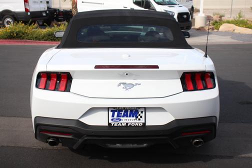 OXFORD WHITE 2025 Ford Mustang ECOBOOST