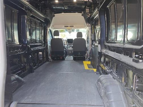 AGATE BLACK METALLIC 2025 Ford Transit-250 148 WB HIGH ROOF CARGO