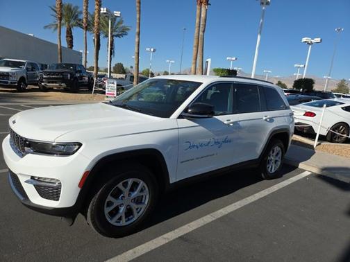 2023 Jeep Grand Cherokee LIMITED