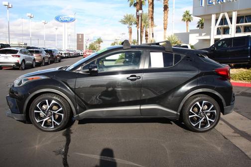 2018 Toyota C-HR XLE PREMIUM