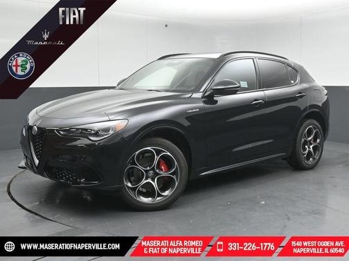 Vulcano Black Metallic 2025 Alfa Romeo Stelvio Base