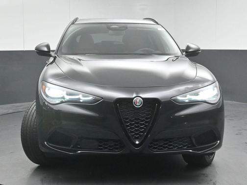 2026 Alfa Romeo Stelvio Base
