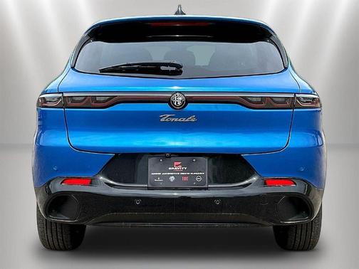 Misano Blue Metallic 2026 Alfa Romeo Tonale Base