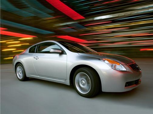 Winter Frost Metallic 2009 Nissan Altima 2.5 S
