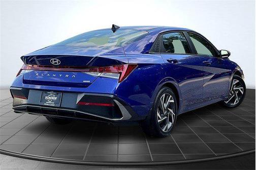 2025 Hyundai ELANTRA HEV Limited