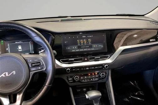 2022 Kia Niro Plug-In Hybrid EX Premium