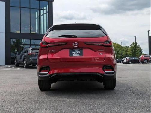 2025 Mazda CX-70 PHEV Premium Package