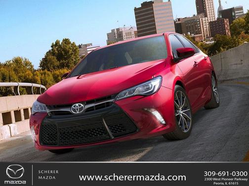 2016 Toyota Camry SE