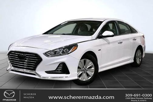 2018 Hyundai SONATA Hybrid SE