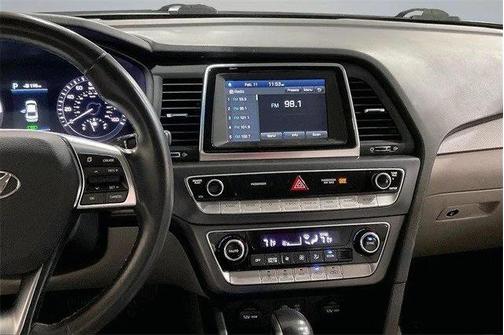 2018 Hyundai SONATA Hybrid SE