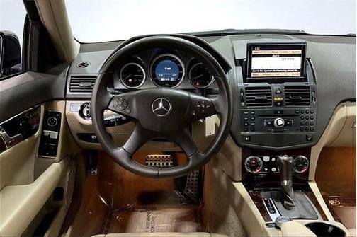 2010 Mercedes-Benz C-Class C300