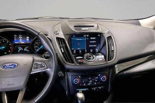 White Platinum Tri-Coat 2017 Ford Escape Titanium