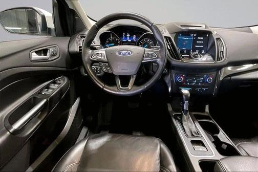 White Platinum Tri-Coat 2017 Ford Escape Titanium