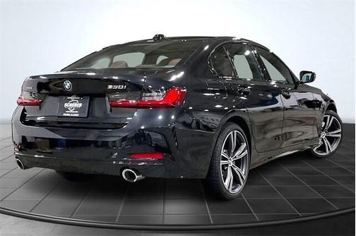 2023 BMW 330 xDrive