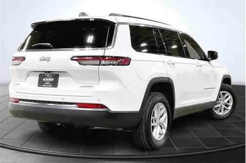 2024 Jeep Grand Cherokee L Laredo