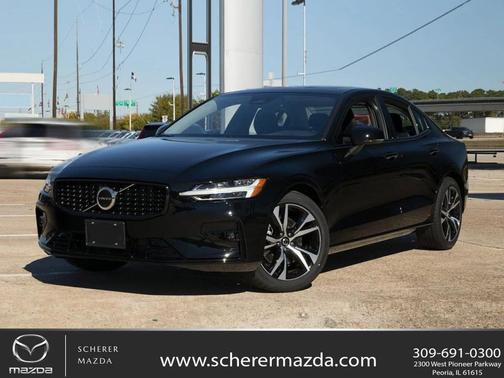 2023 Volvo S60 B5 Core Dark Theme