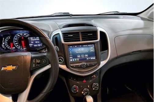 2020 Chevrolet Sonic FWD Hatchback 1FL 5-Door