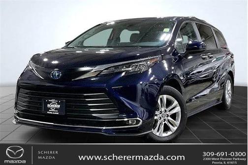 2024 Toyota Sienna XLE
