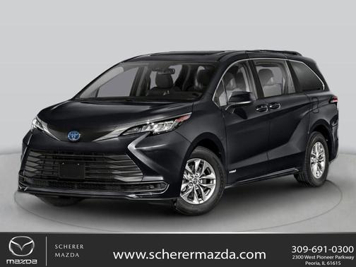 2024 Toyota Sienna XLE