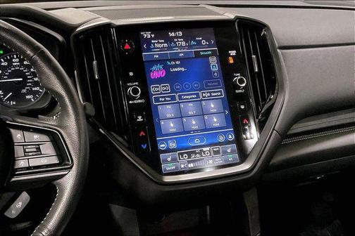 Crystal White Pearl 2024 Subaru Ascent Onyx Edition 7-Passenger