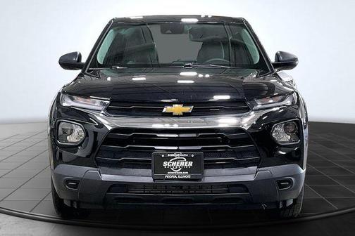 Mosaic Black Metallic 2021 Chevrolet Trailblazer LS