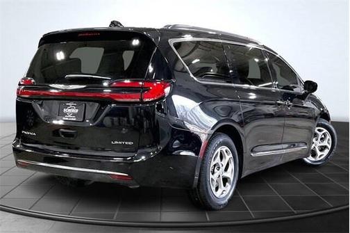 2023 Chrysler Pacifica Limited