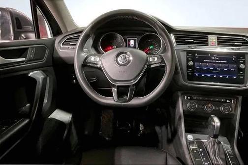 2021 Volkswagen Tiguan 2.0T SE R-Line Black