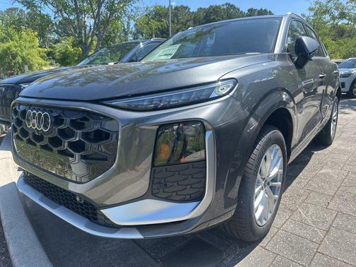 Daytona Gray Pearl 2026 Audi Q3 S line
