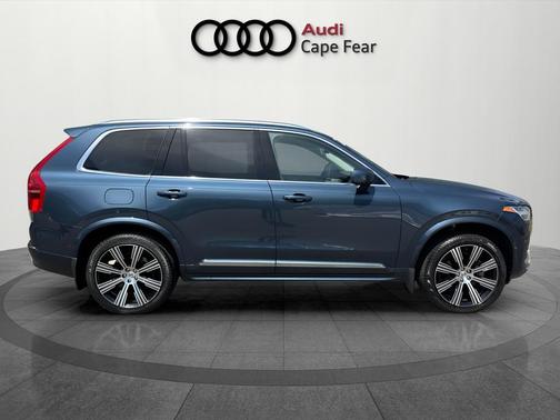 2024 Volvo XC90 B6 Ultimate Bright Theme 7-Seater