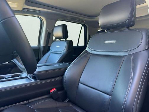 Silver Metallic 2025 Ford Expedition Platinum