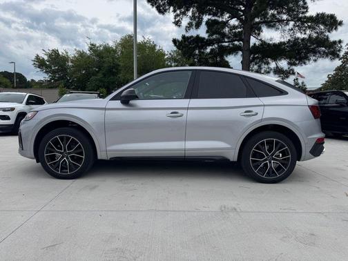 Florett Silver Metallic 2024 Audi SQ5 3.0T Prestige