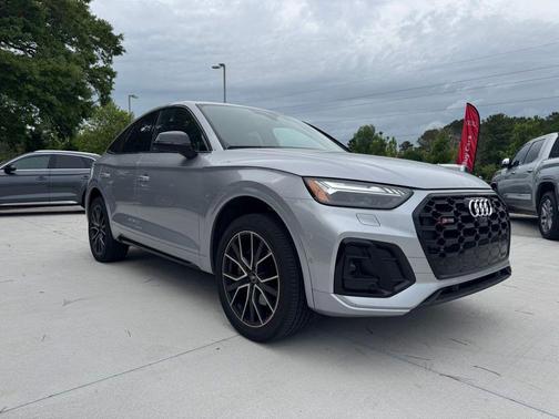 Florett Silver Metallic 2024 Audi SQ5 3.0T Prestige