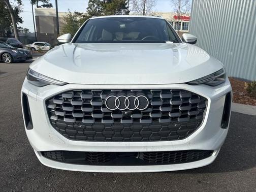 2025 Audi Q5 Premium Plus TFSI quattro S tronic