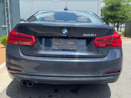 Imperial Blue Metallic 2016 BMW 328 i xDrive SULEV