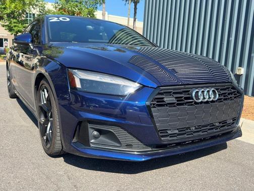 Navarra Blue Metallic 2020 Audi A5 2.0T Premium