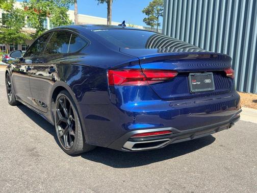 Navarra Blue Metallic 2020 Audi A5 2.0T Premium