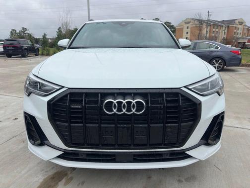 2025 Audi Q3 45 S line Premium