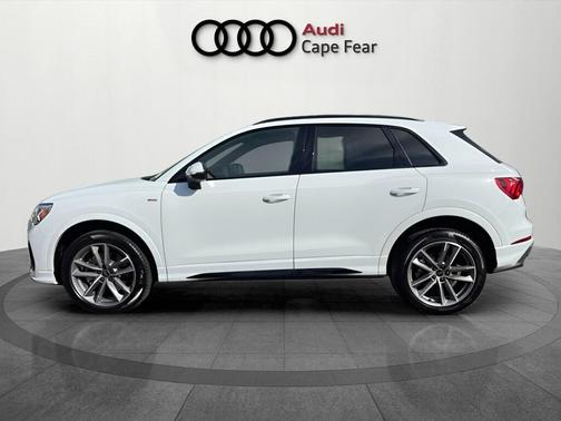 2025 Audi Q3 45 S line Premium