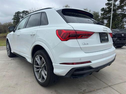 2025 Audi Q3 45 S line Premium